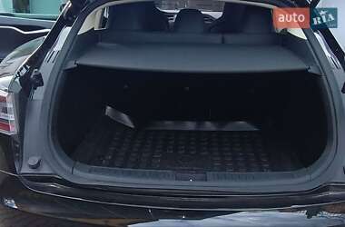Лифтбек Tesla Model S 2014 в Дрогобыче
