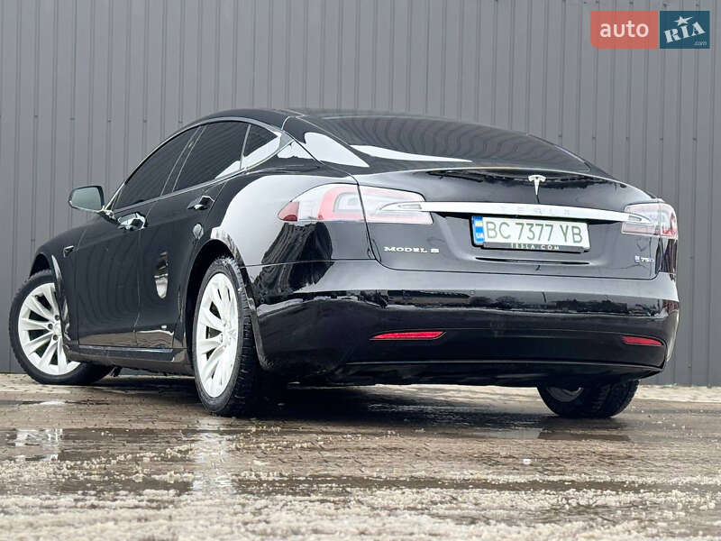 Лифтбек Tesla Model S 2017 в Трускавце фото 47 Лифтбек Tesla Model S 2017 в Трускавце