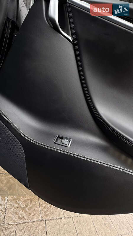 Лифтбек Tesla Model S 2017 в Трускавце фото 104 Лифтбек Tesla Model S 2017 в Трускавце