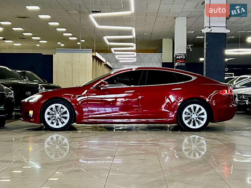 Лифтбек Tesla Model S 2019 в Николаеве фото 3 Лифтбек Tesla Model S 2019 в Николаеве