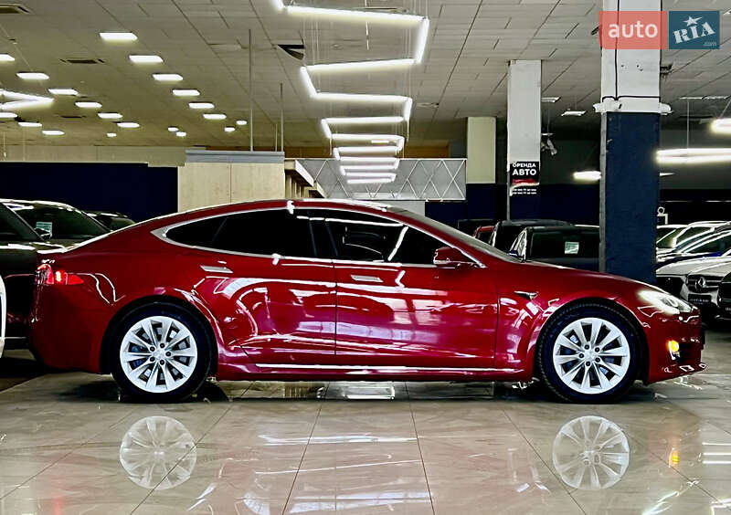 Лифтбек Tesla Model S 2019 в Николаеве фото 8 Лифтбек Tesla Model S 2019 в Николаеве