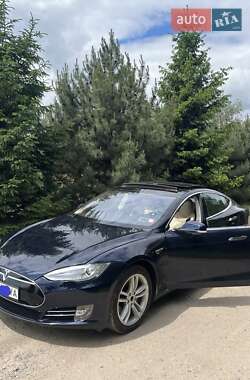 Лифтбек Tesla Model S 2014 в Одессе