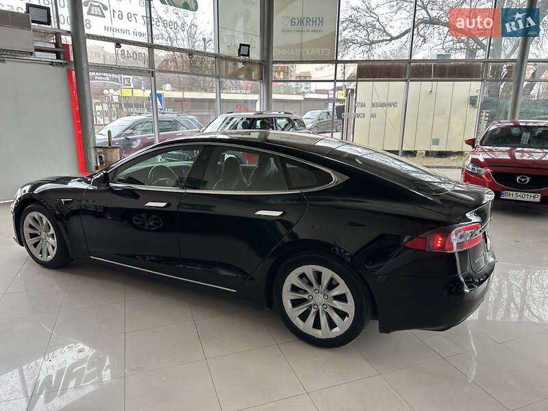 Лифтбек Tesla Model S 2018 в Одессе фото 4 Лифтбек Tesla Model S 2018 в Одессе