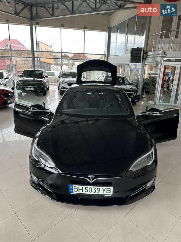 Лифтбек Tesla Model S 2018 в Одессе фото 21 Лифтбек Tesla Model S 2018 в Одессе