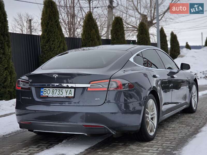 Лифтбек Tesla Model S 2014 в Тернополе фото 12 Лифтбек Tesla Model S 2014 в Тернополе