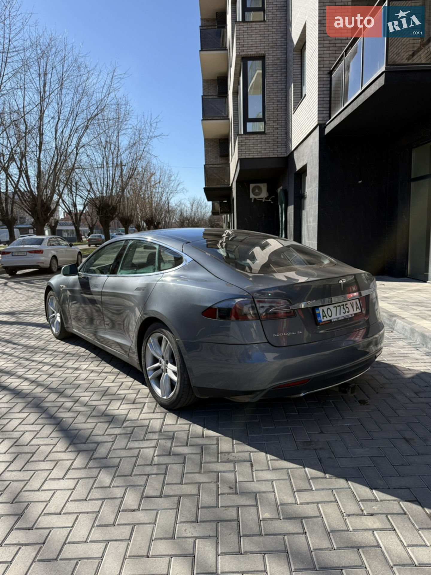 2013 Tesla Model S - мініатюра 5