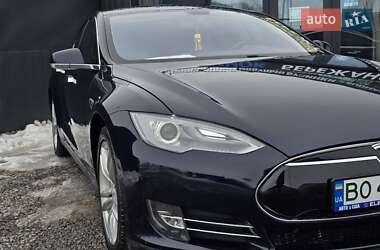 Лифтбек Tesla Model S 2014 в Тернополе