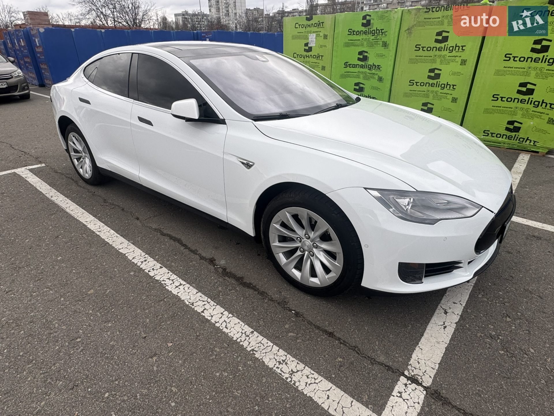 2015 Tesla Model S - мініатюра 2