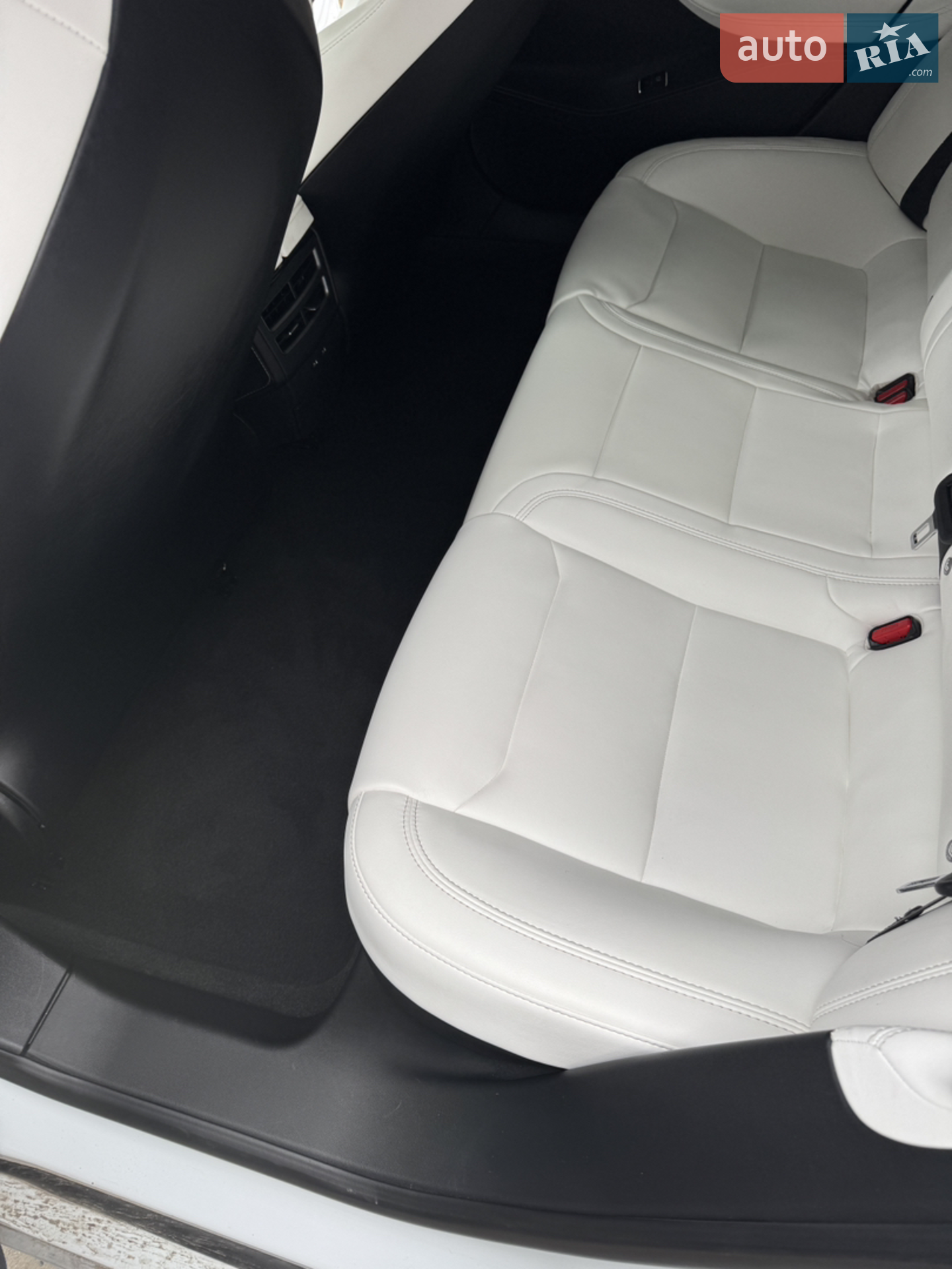 2019 Tesla Model S - мініатюра 40