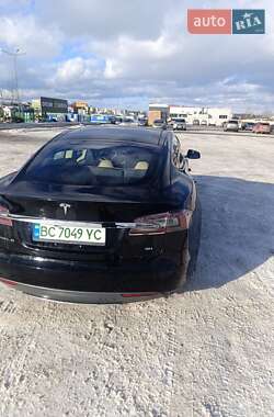 Ліфтбек Tesla Model S 2013 в Львові
