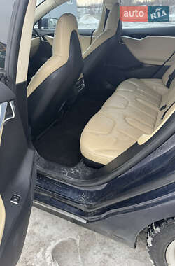 Лифтбек Tesla Model S 2013 в Киеве