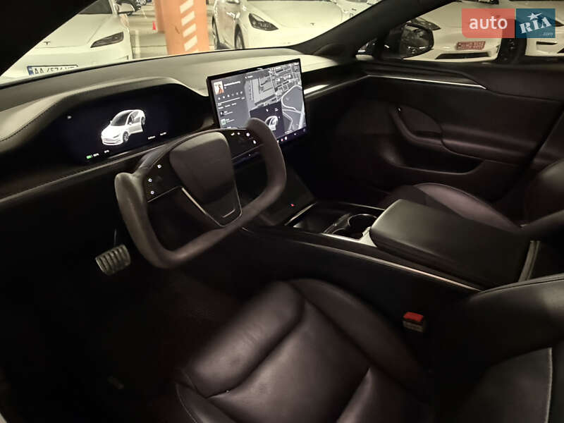 Лифтбек Tesla Model S 2021 в Киеве