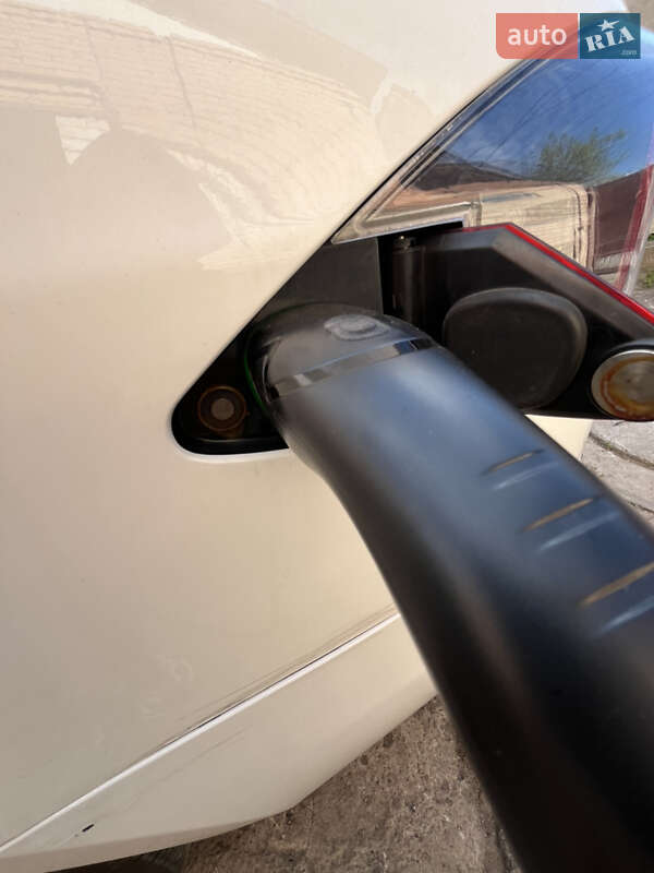 Лифтбек Tesla Model S 2013 в Белой Церкви фото 22 Лифтбек Tesla Model S 2013 в Белой Церкви