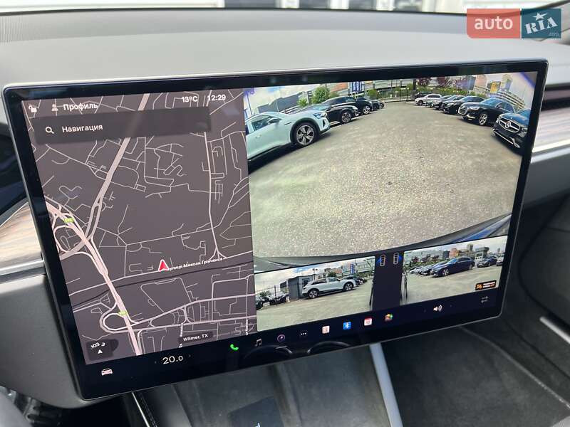 Лифтбек Tesla Model S 2023 в Киеве