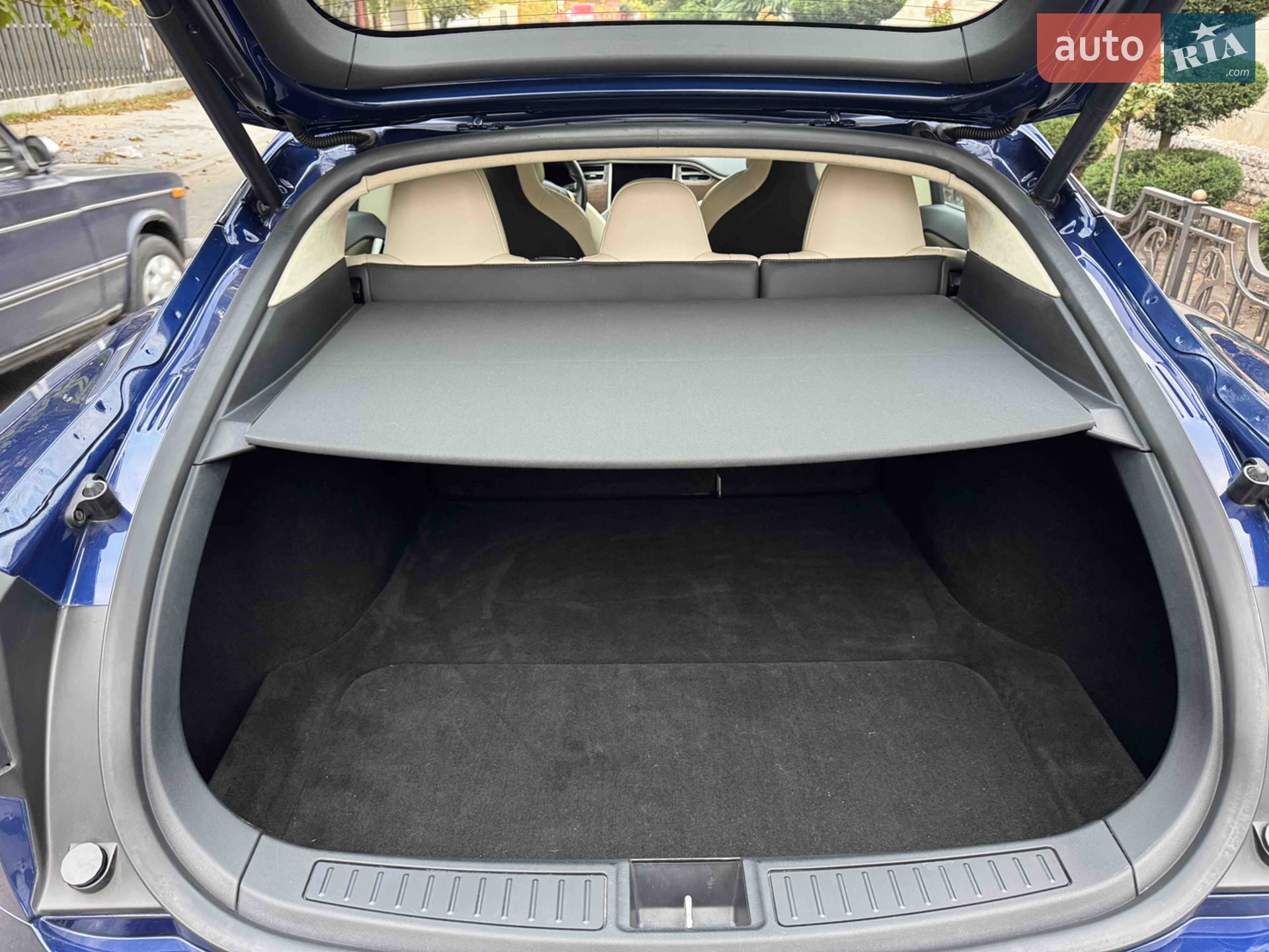 2017 Tesla Model S - мініатюра 13