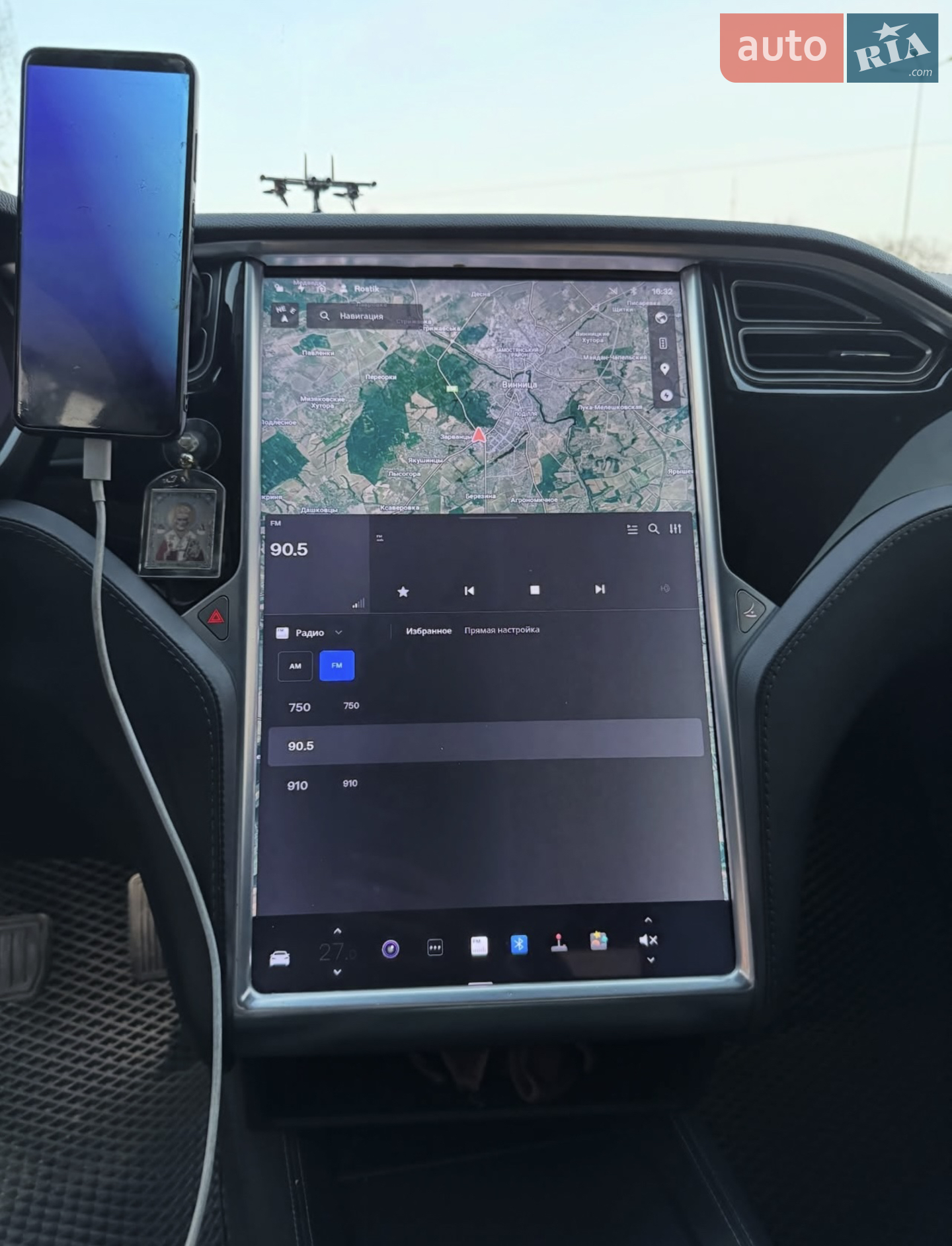 2014 Tesla Model S - мініатюра 10