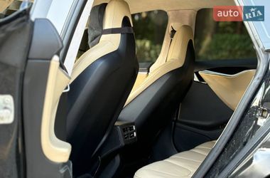 Лифтбек Tesla Model S 2014 в Львове