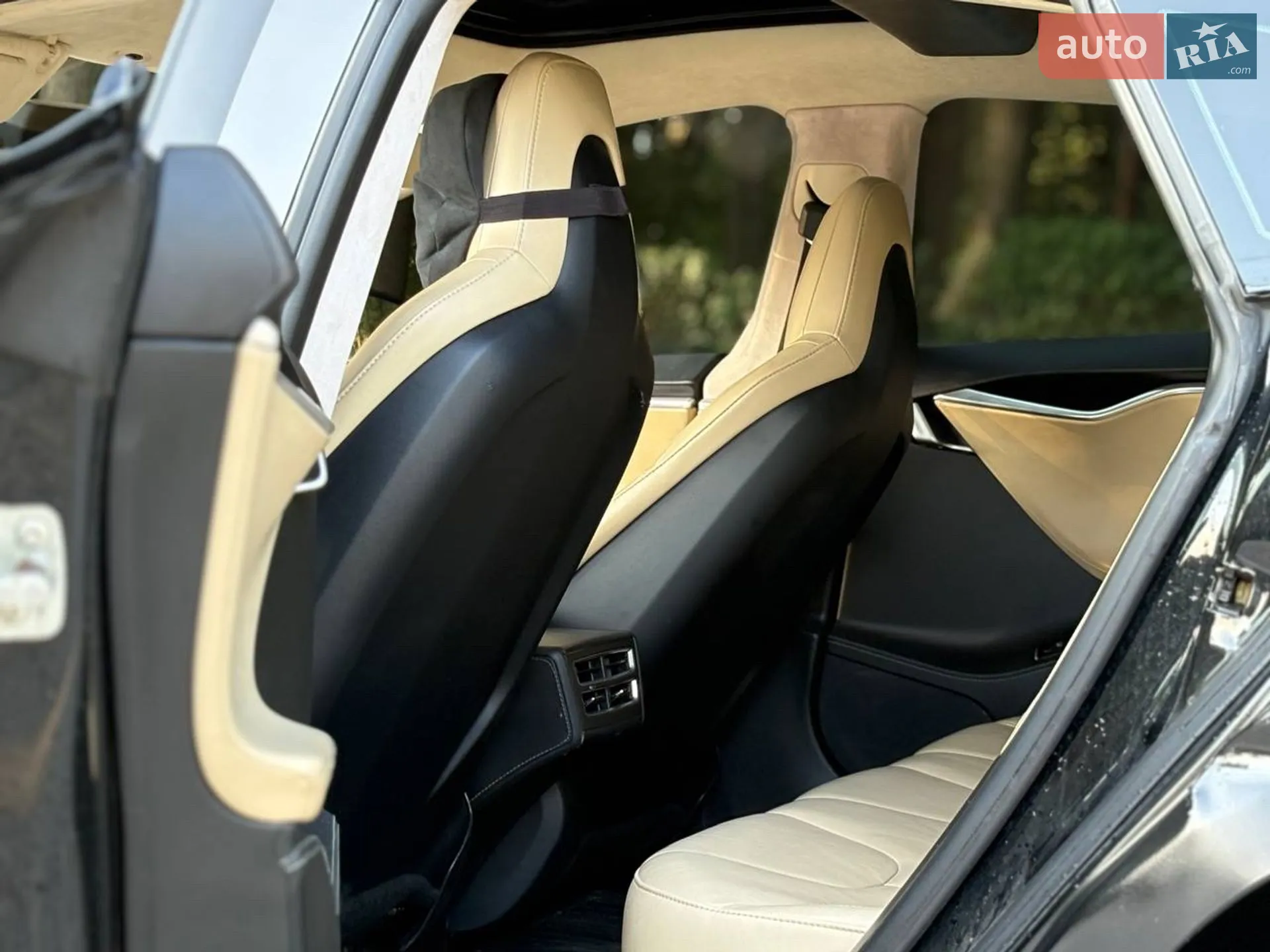 2014 Tesla Model S - мініатюра 32