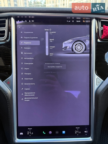 Лифтбек Tesla Model S 2017 в Киеве