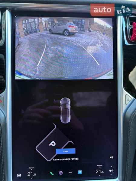 Лифтбек Tesla Model S 2017 в Киеве