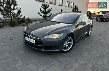Лифтбек Tesla Model S 2013 в Луцке