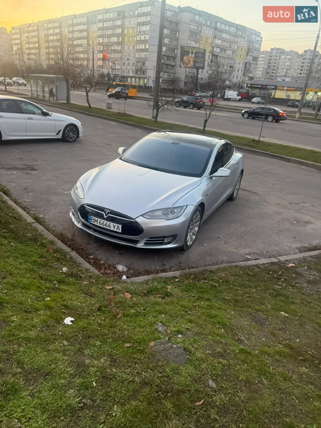 2013 Tesla Model S - мініатюра 26
