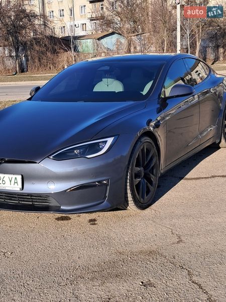 Лифтбек Tesla Model S 2021 в Коломые
