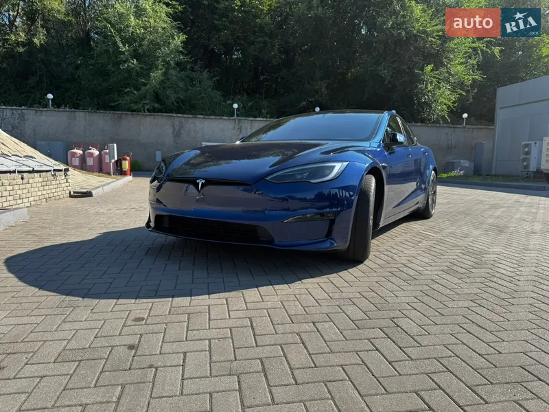 Tesla Model S 2022