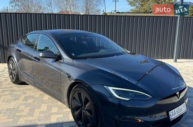 Лифтбек Tesla Model S 2023 в Киеве