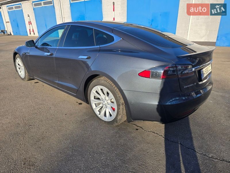 Лифтбек Tesla Model S 2018 в Кропивницком фото 2 Лифтбек Tesla Model S 2018 в Кропивницком