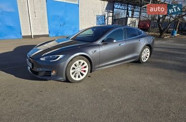 Ліфтбек Tesla Model S 2018 в Кропивницькому