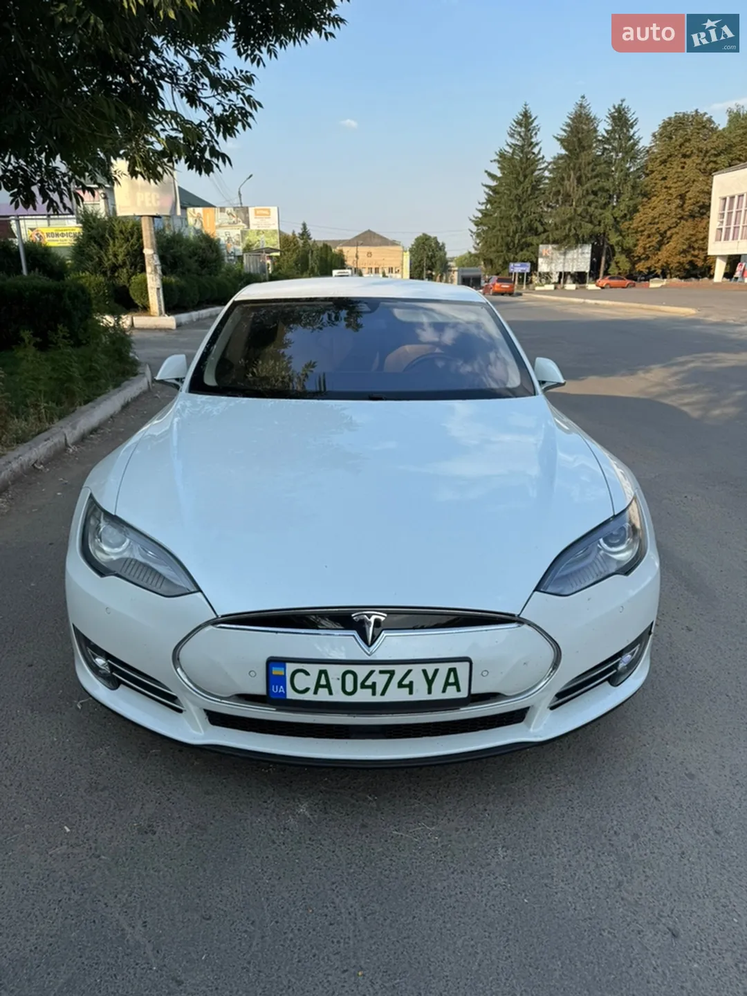 2015 Tesla Model S - мініатюра 4