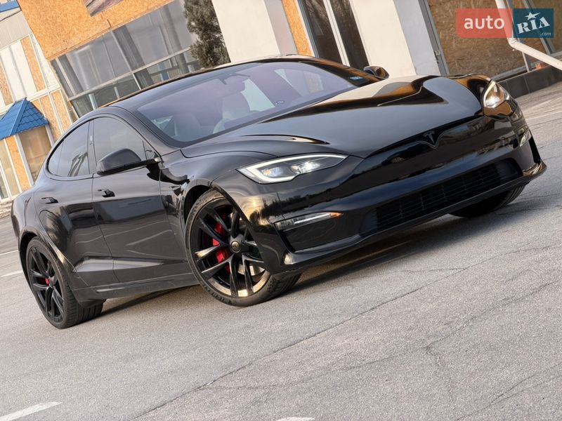 Ліфтбек Tesla Model S 2024 в Запоріжжі