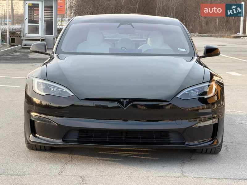 Ліфтбек Tesla Model S 2024 в Запоріжжі