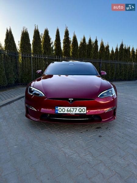 Лифтбек Tesla Model S 2024 в Одессе