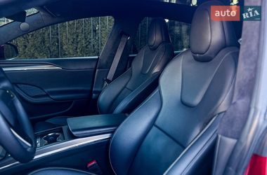 Лифтбек Tesla Model S 2024 в Одессе