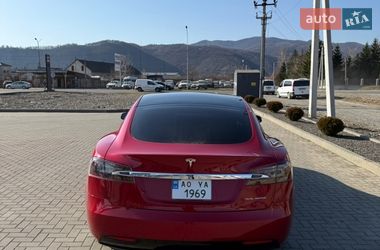 Ліфтбек Tesla Model S 2020 в Хусті