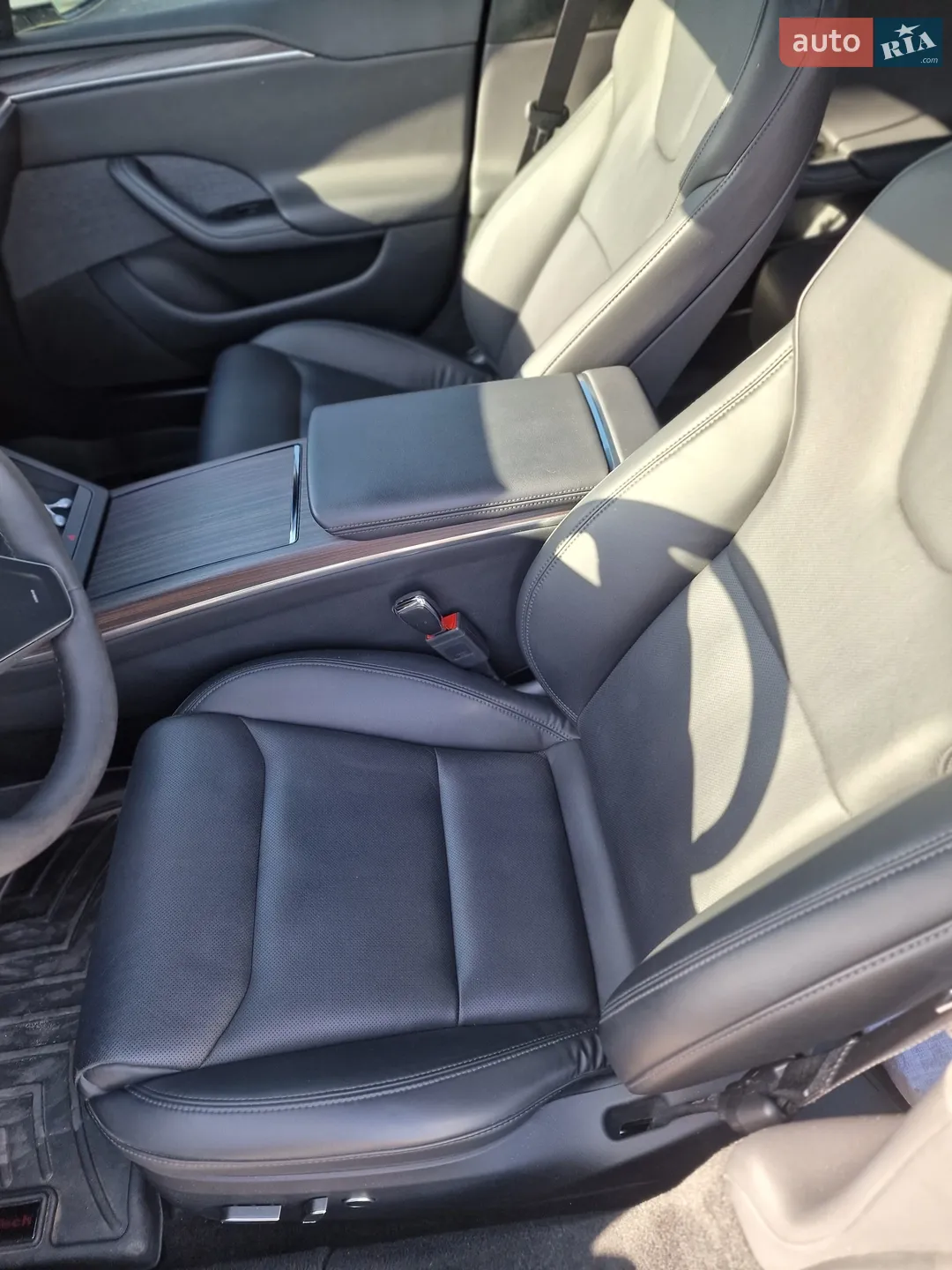 2023 Tesla Model S - мініатюра 13