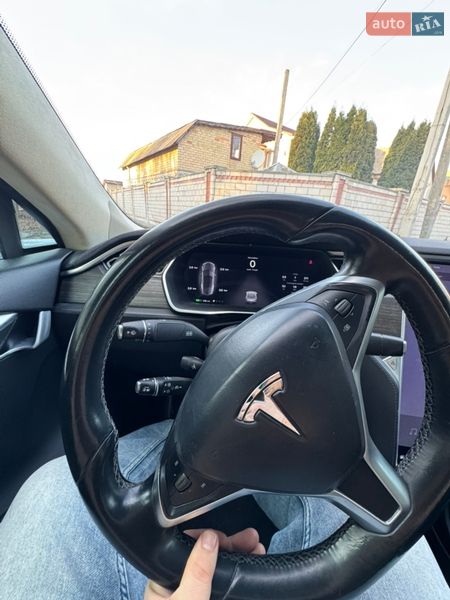 Лифтбек Tesla Model S 2014 в Софиевской Борщаговке фото 36 Лифтбек Tesla Model S 2014 в Софиевской Борщаговке