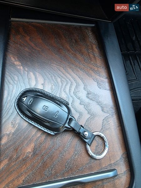 Ліфтбек Tesla Model S 2020 в Луцьку фото 4 Ліфтбек Tesla Model S 2020 в Луцьку