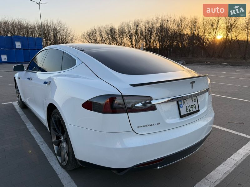 Лифтбек Tesla Model S 2013 в Борисполе фото 8 Лифтбек Tesla Model S 2013 в Борисполе