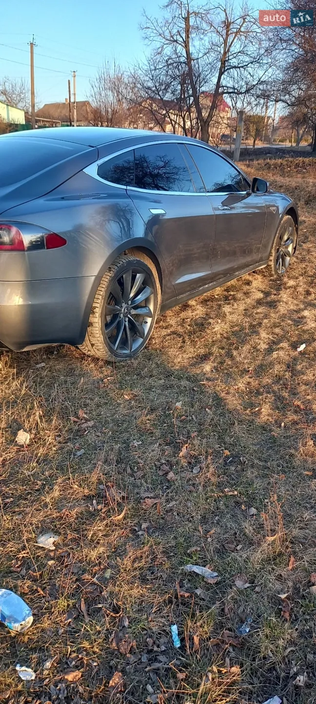 2014 Tesla Model S - мініатюра 16