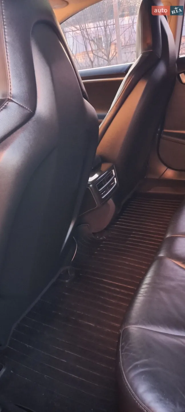 2014 Tesla Model S - мініатюра 35