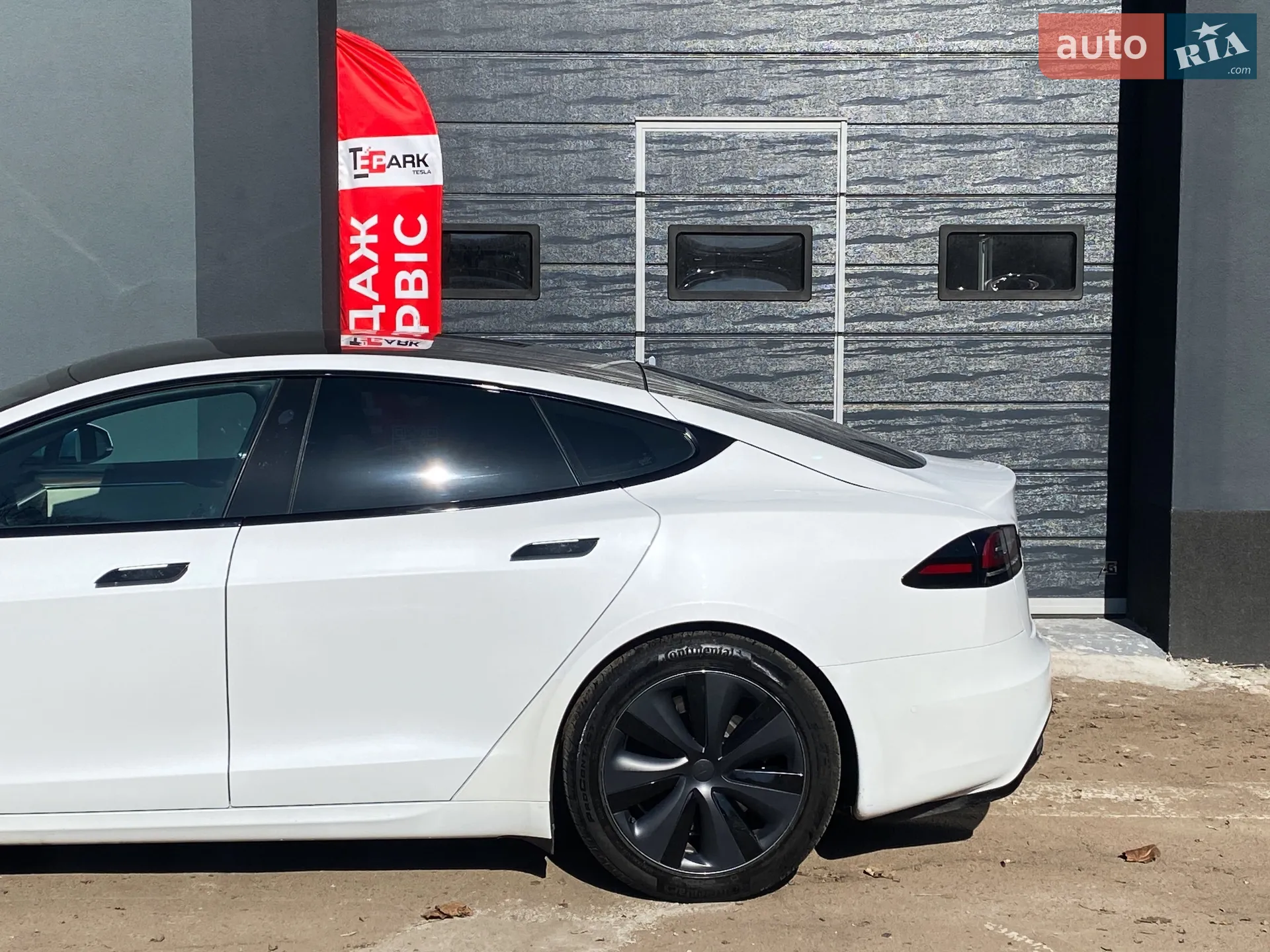 2022 Tesla Model S - мініатюра 7