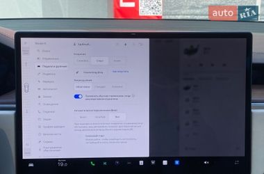 Лифтбек Tesla Model S 2022 в Киеве
