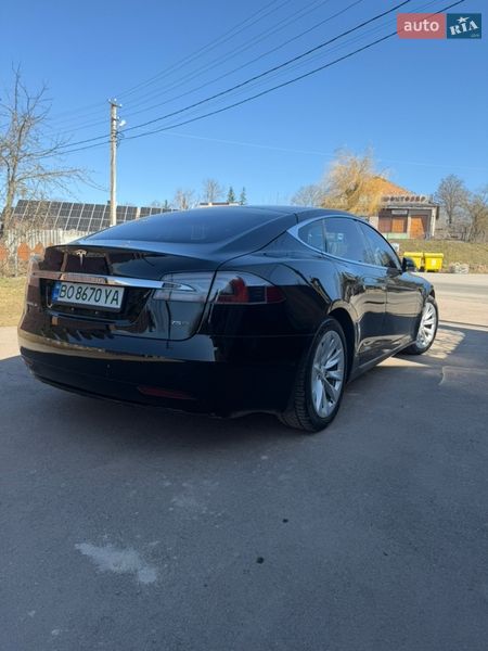 Лифтбек Tesla Model S 2018 в Тернополе