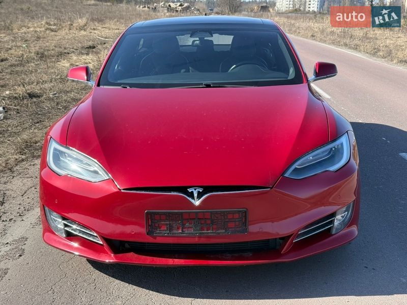 Ліфтбек Tesla Model S 2018 в Києві фото 16 Ліфтбек Tesla Model S 2018 в Києві