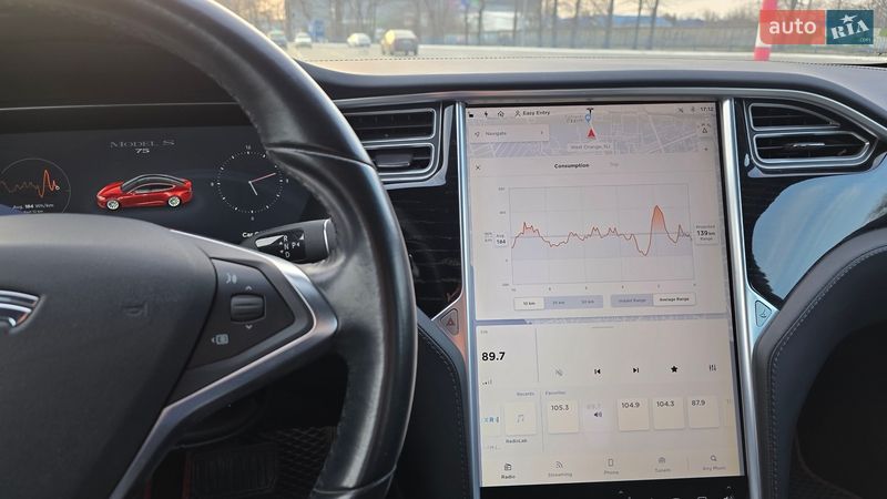 Лифтбек Tesla Model S 2017 в Одессе