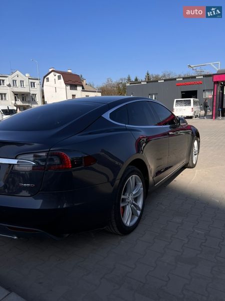 Лифтбек Tesla Model S 2015 в Львове фото 14 Лифтбек Tesla Model S 2015 в Львове