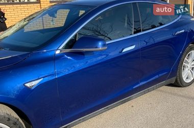 Ліфтбек Tesla Model S 2015 в Хмельницькому